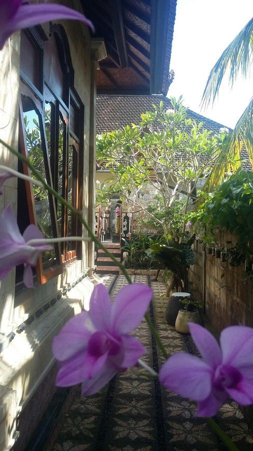 Kuwera Homestay Batununggul エクステリア 写真